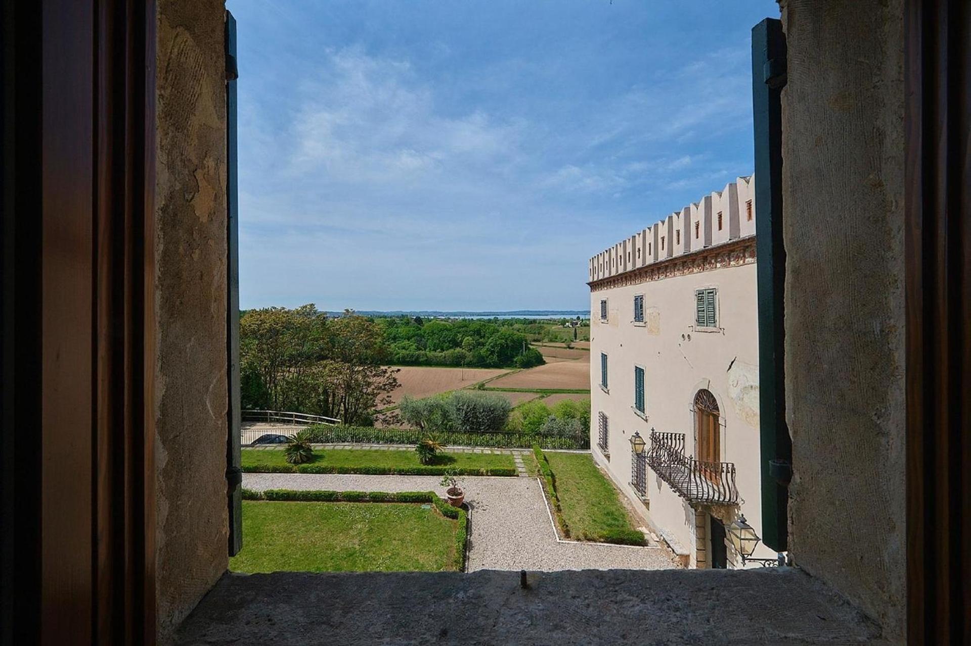 شقة Al Castello - Elegante Residenz Mit Schwimmbad لاتيزي المظهر الخارجي الصورة